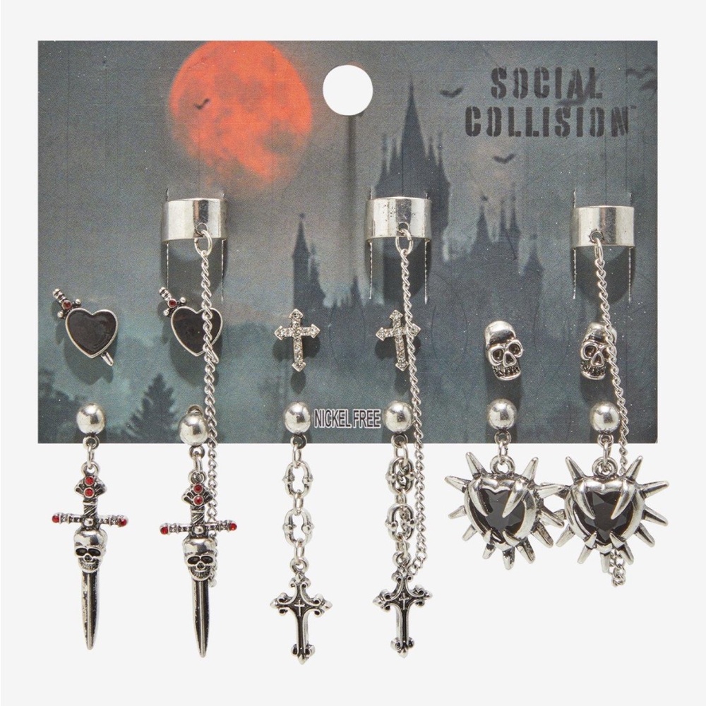 Social Collision Dagger Spike Heart Cuff Earring Set Hot Topic Halloween Horror